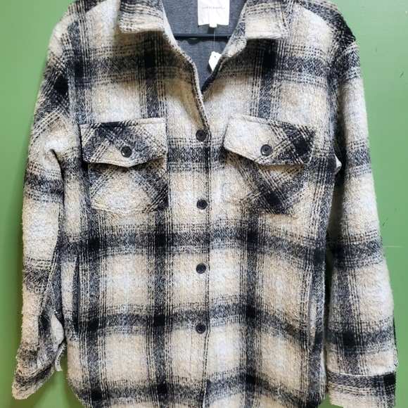 Thread & Supply Plaid Utility Jacket in Black and Cream - Picture 1 of 3